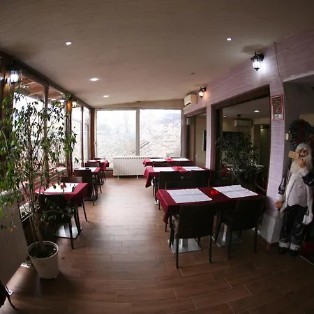 Rooms&restaurant 43 Bed & Breakfast *