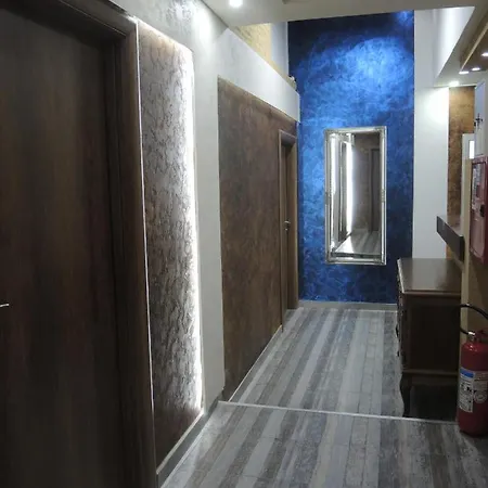 Rooms&restaurant 43 * 베오그라드