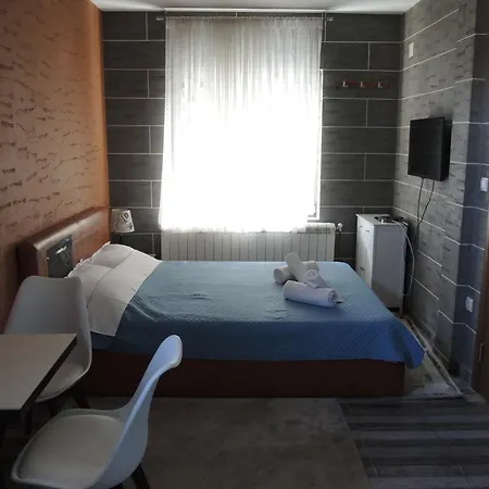 Rooms&restaurant 43