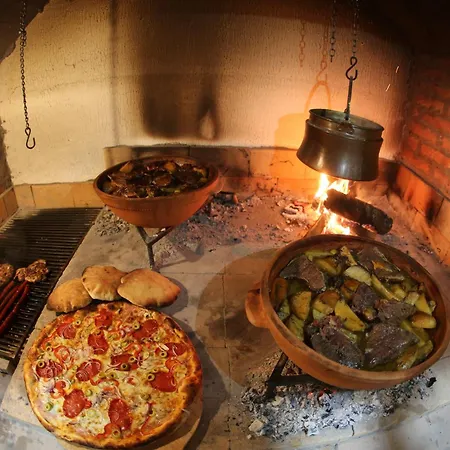 Bed and Breakfast Rooms&restaurant 43 4*