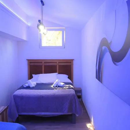 Rooms&restaurant 43 *
